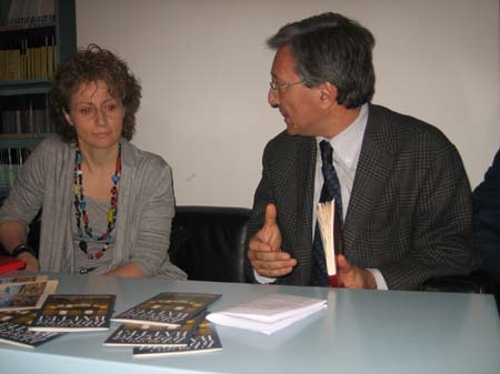 Presentazione libro Lorenza Battei 13 03 07 021